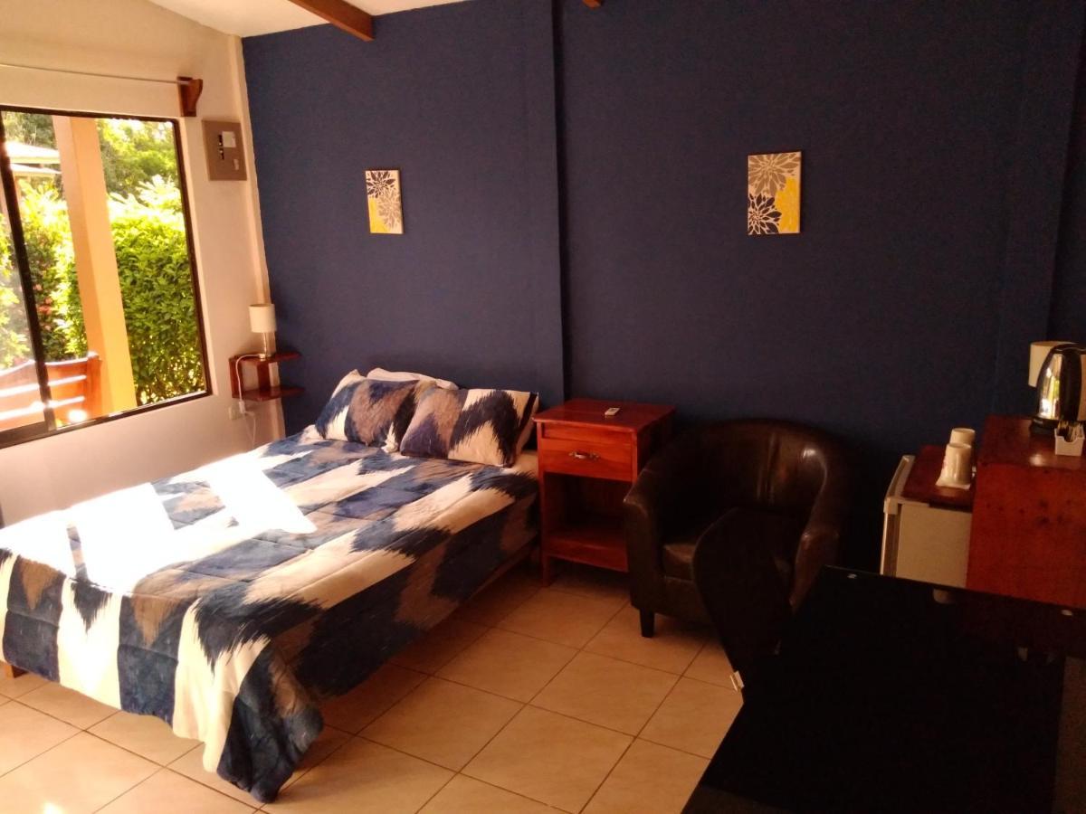 Slow Travel Lodge Upala エクステリア 写真